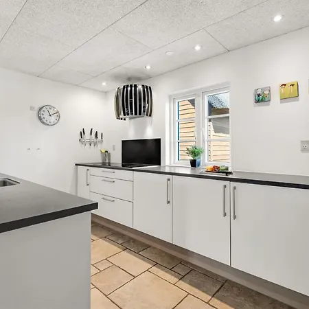 Adia - 300m From The Sea By Interhome Hébergement de vacances *