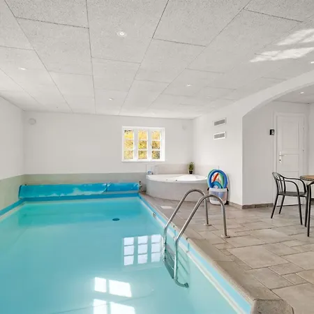 Holiday home Adia - 300m From The Sea By Interhome *