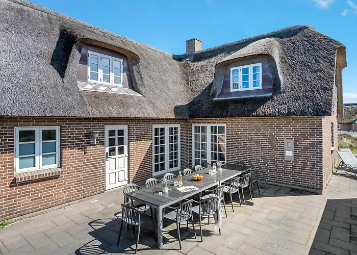 Holiday home Adia - 300m From The Sea By Interhome