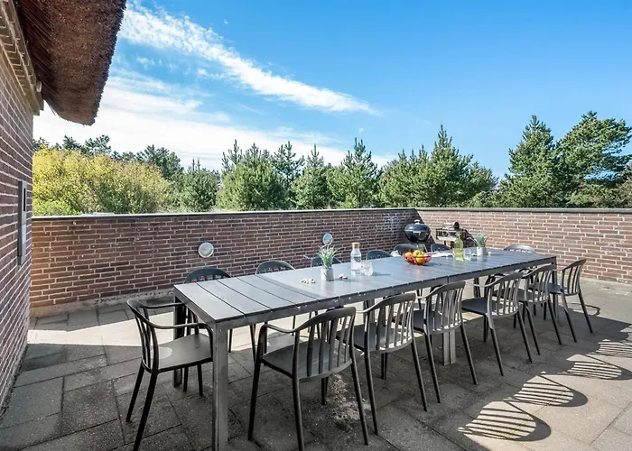 Adia - 300m From The Sea By Interhome