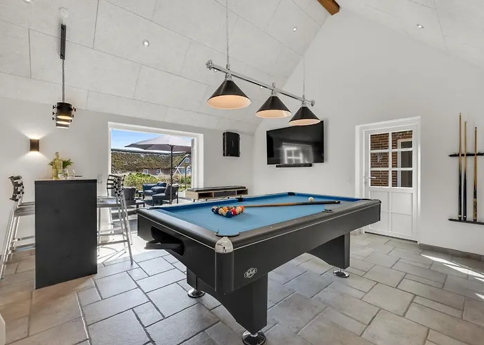 Holiday home Adia - 300m From The Sea By Interhome